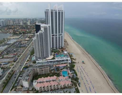 4. Trump Towers – Sunny Isles Beach, Florida